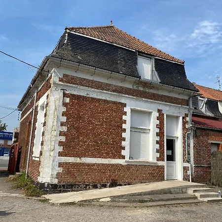 Domus Lemaitre 1 Bouchain - Parking - Wifi Tv - 2 Chambres - Proche Gare Et Commerces Lieu-Saint-Amand Exterior foto