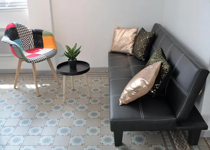 Domus Lemaitre 1 Bouchain - Parking - Wifi Tv - 2 Chambres - Proche Gare Et Commerces